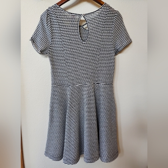 Free People Beach Fit and flare striped dress. Size S - Picture 6 of 6
